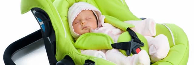 Jak prawidłowo ułożyć dziecko w foteliku Cybex Aton 5, aby zapewnić bezpieczeństwo Jak prawidłowo ułożyć dziecko w foteliku Cybex Aton 5, aby zapewnić bezpieczeństwo