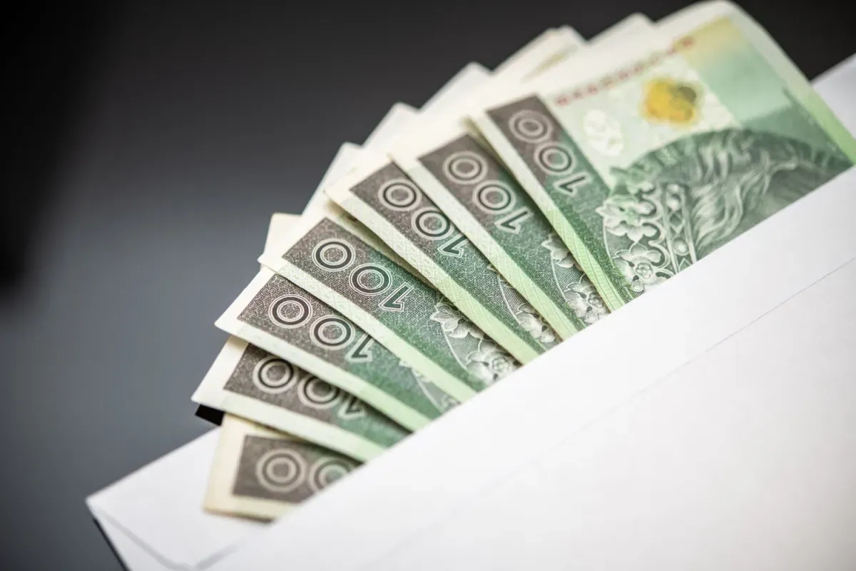 Ile razy można dać darowiznę dziecku? Poznaj ważne przepisy i limity