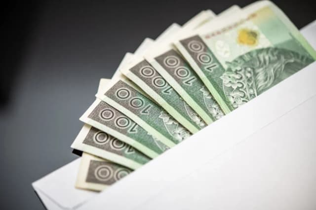 Ile razy można dać darowiznę dziecku? Poznaj ważne przepisy i limity Ile razy można dać darowiznę dziecku? Poznaj ważne przepisy i limity