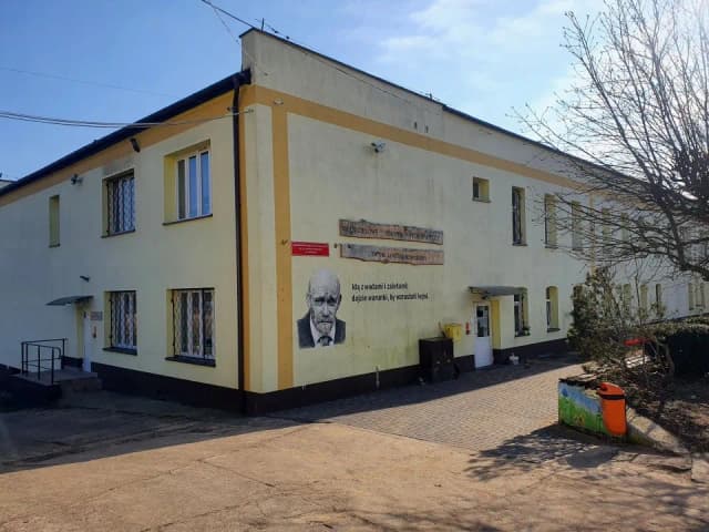 Kto trafia do młodzieżowego ośrodka wychowawczego? Kryteria i proces kierowania Kto trafia do młodzieżowego ośrodka wychowawczego? Kryteria i proces kierowania