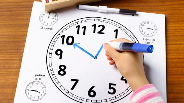 Jak łatwo nauczyć dziecko zegara – proste metody i skuteczne zabawy Jak łatwo nauczyć dziecko zegara – proste metody i skuteczne zabawy
