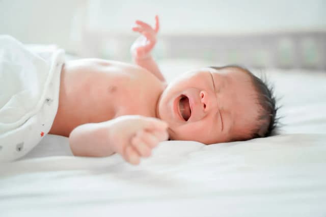 Objawy astmy u niemowlaka – jak rozpoznać i co robić, gdy dziecko ma duszności Objawy astmy u niemowlaka – jak rozpoznać i co robić, gdy dziecko ma duszności